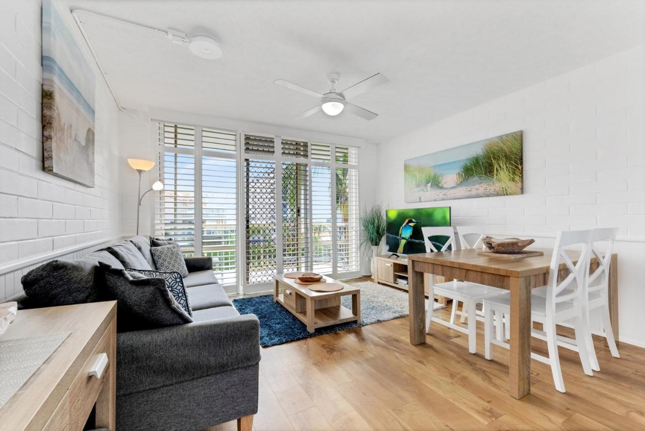 Surf Dance Apartments Coolum Beach Esterno foto