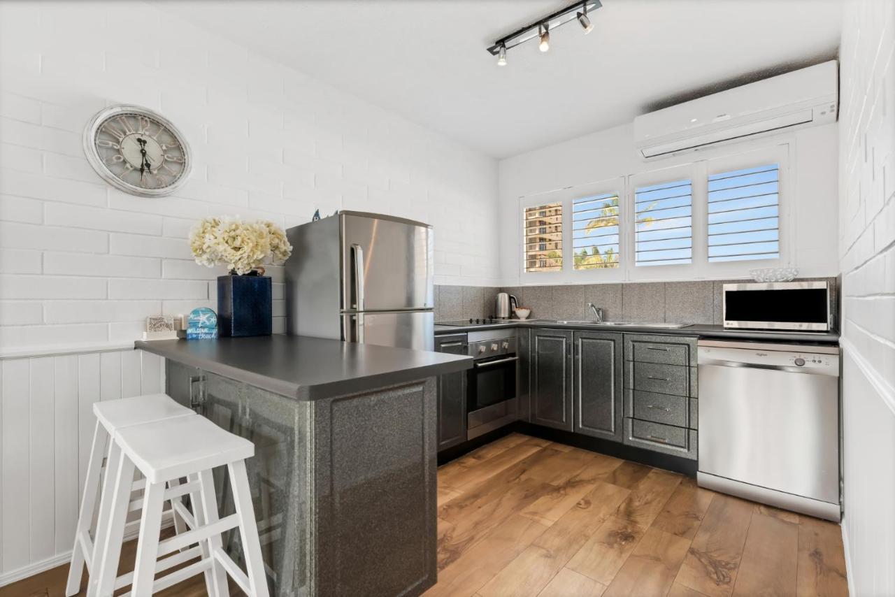 Surf Dance Apartments Coolum Beach Esterno foto