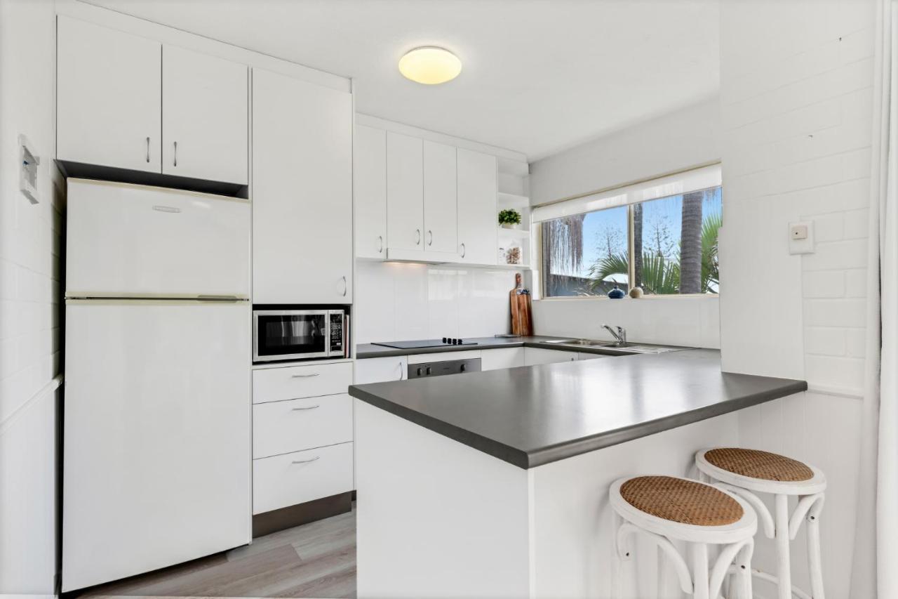 Surf Dance Apartments Coolum Beach Esterno foto