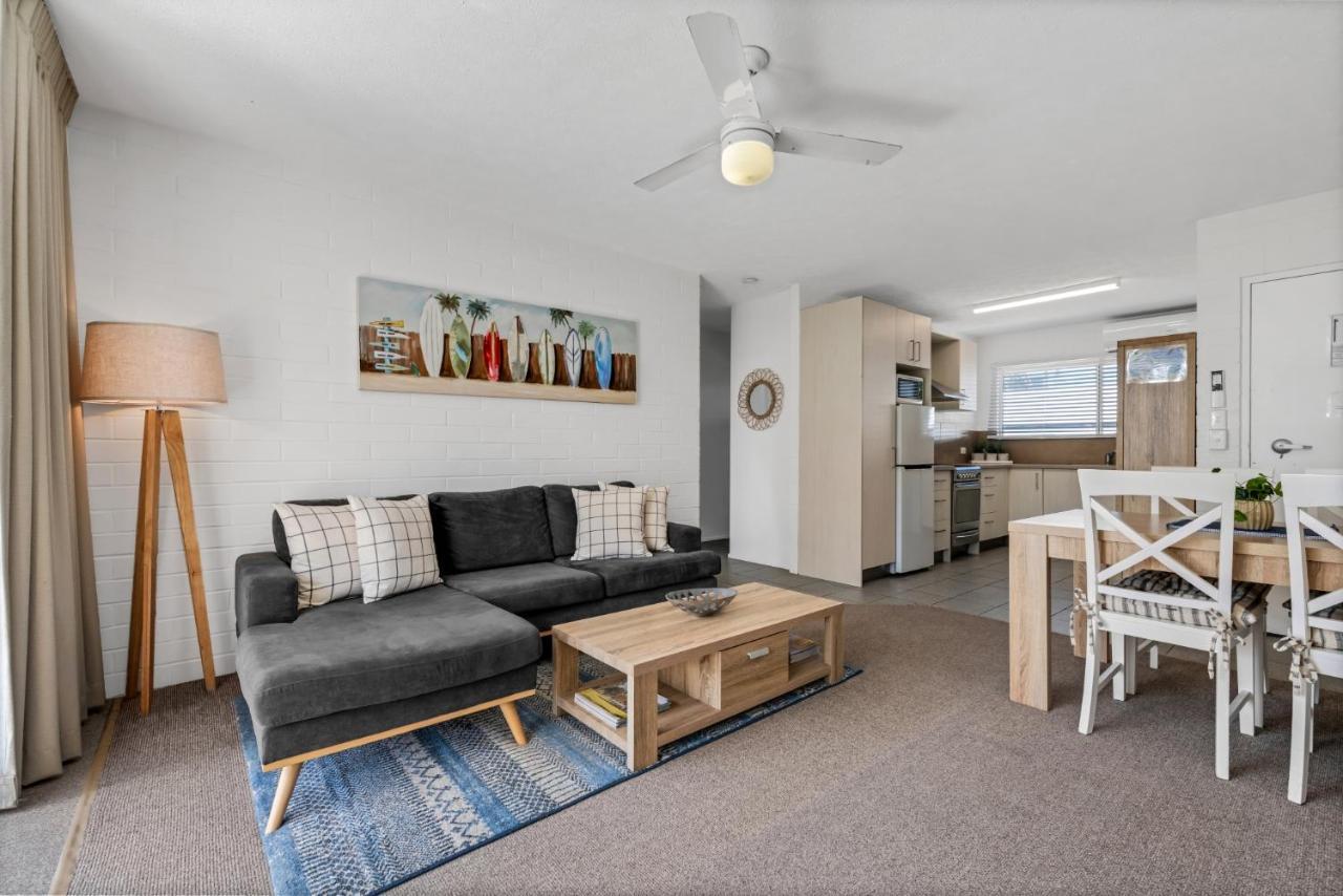 Surf Dance Apartments Coolum Beach Esterno foto