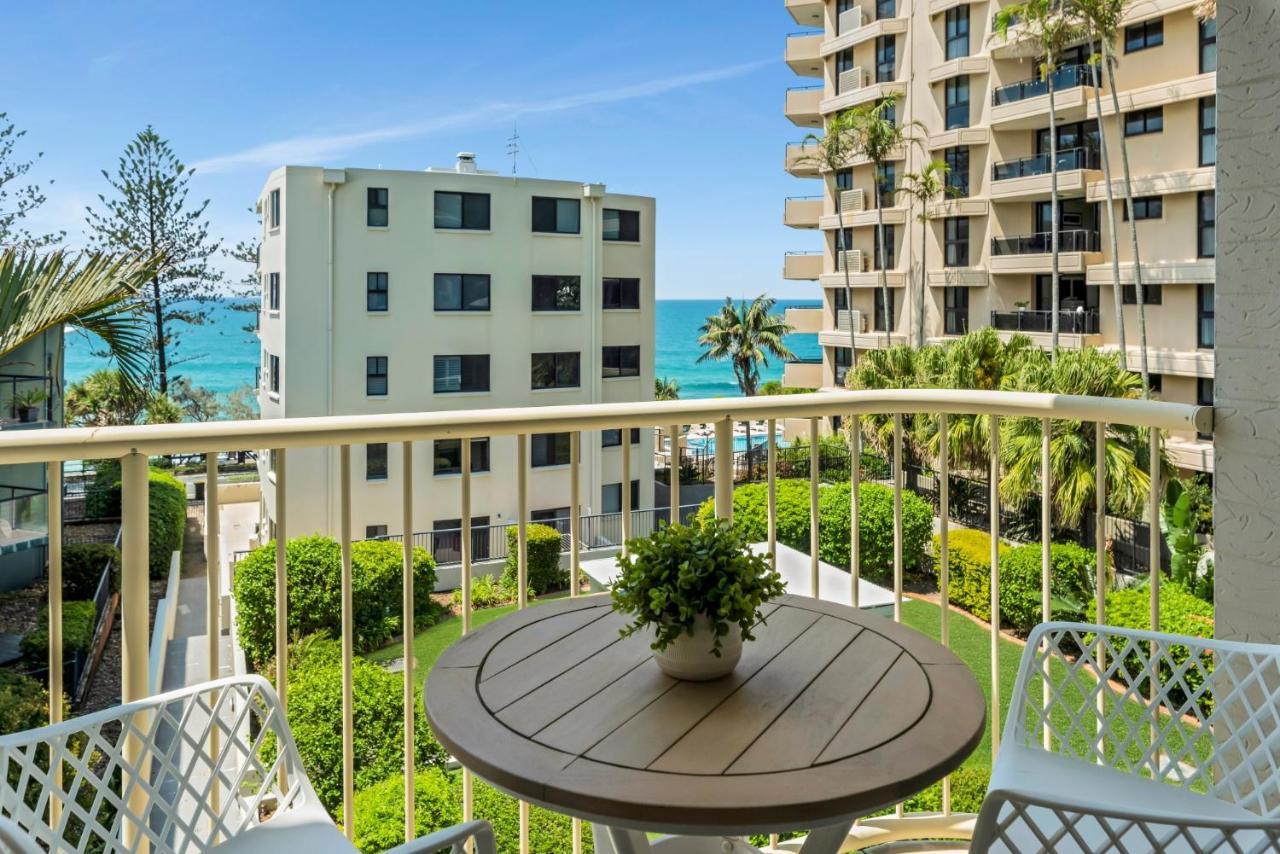 Surf Dance Apartments Coolum Beach Esterno foto